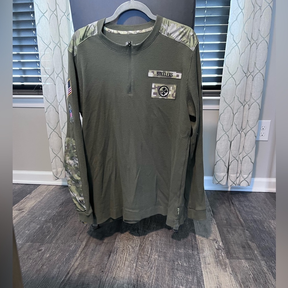 Men’s Steelers On the Field Salute to Service Long Sleeve Henley Size LG